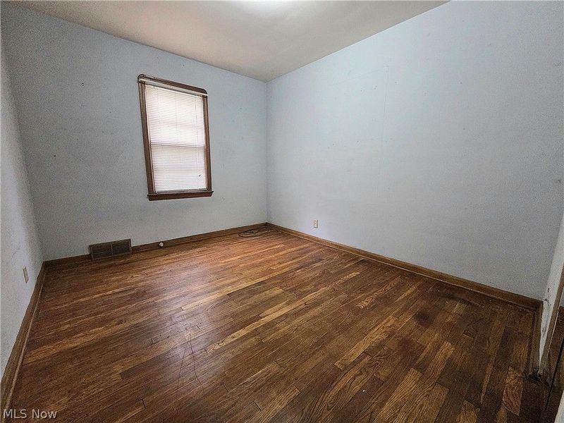 6040 W 54th Street, Parma, OH 44129 Photo 15