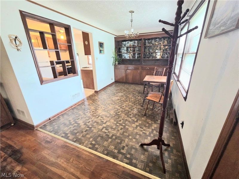 6040 W 54th Street, Parma, OH 44129 Photo 27