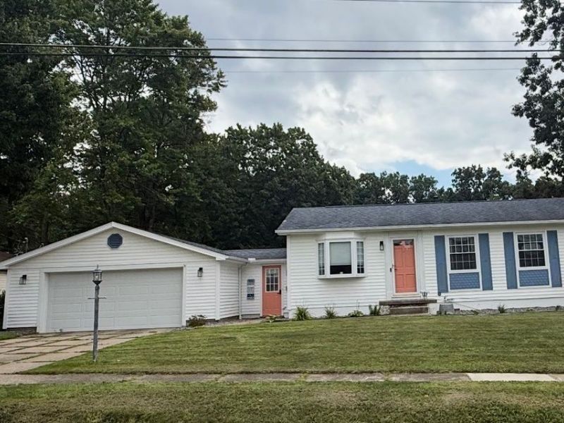 706 Shannon Avenue, Cuyahoga Falls, OH 44221 Photo 1