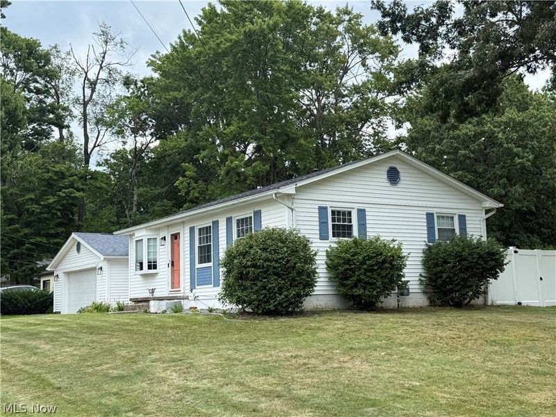 706 Shannon Avenue, Cuyahoga Falls, OH 44221 Photo 2