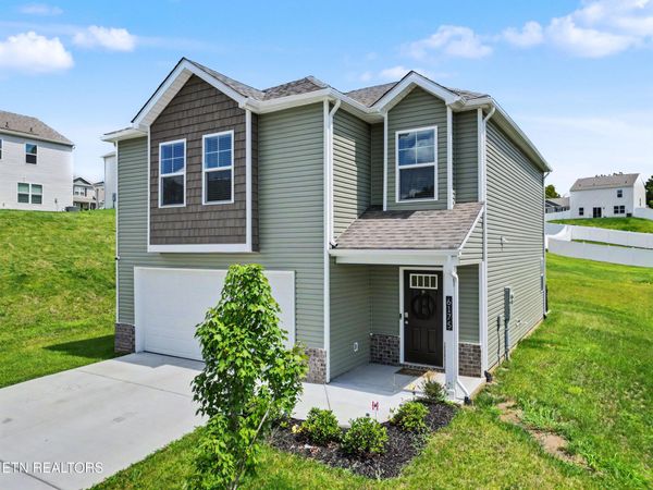6175 Sycamore Stream Rd, Dandridge, TN 37725