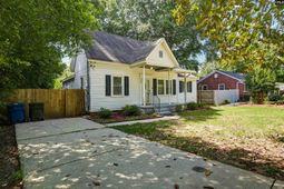 1709 D Avenue photo 4