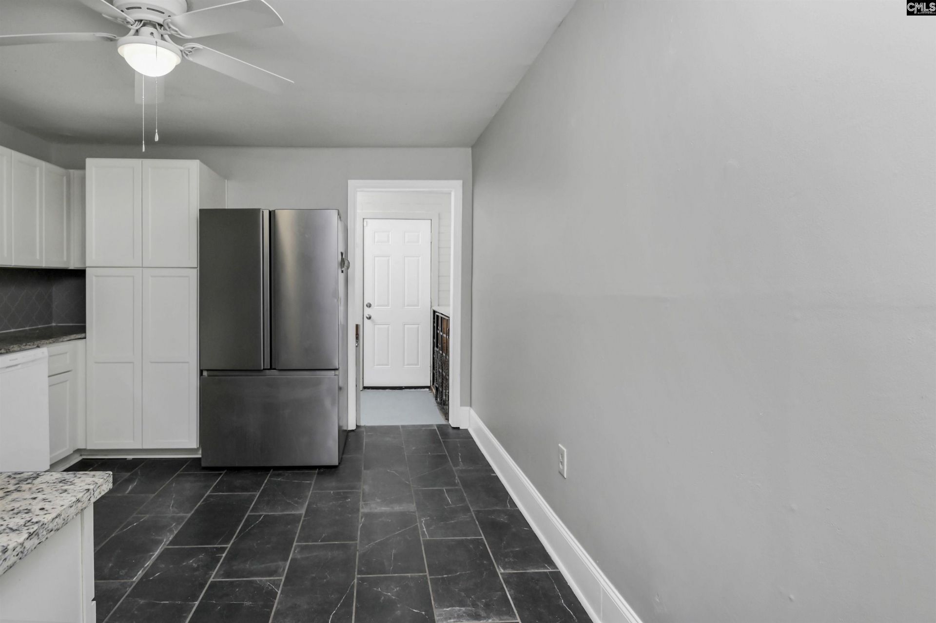 1709 D Avenue Photo 8