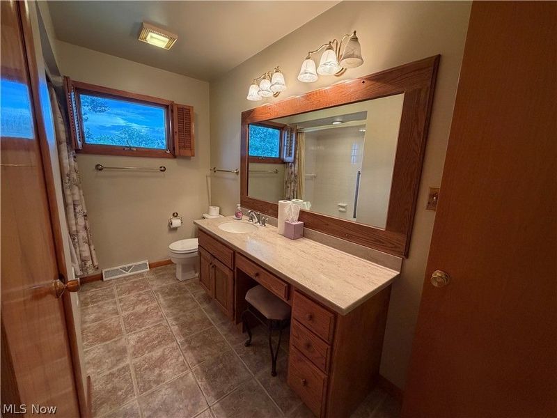 71159 Sharon Road, Bridgeport, OH 43912 Photo 19