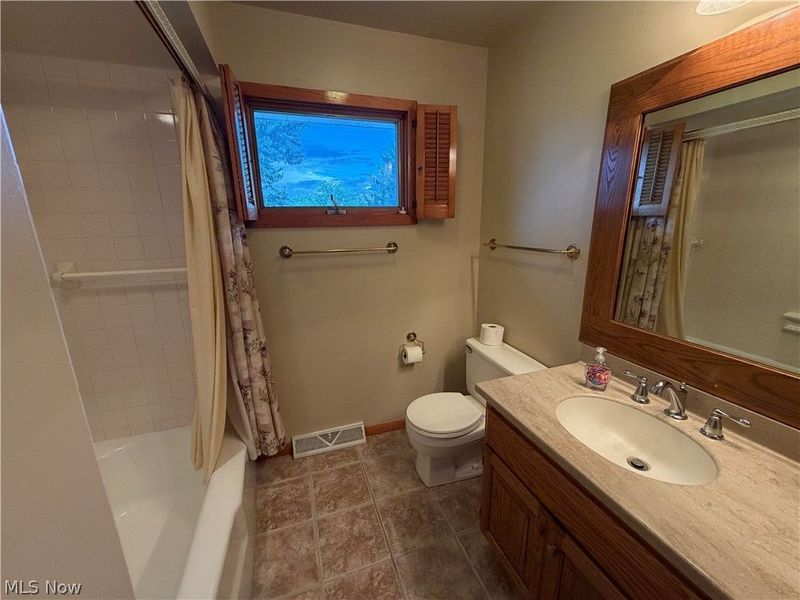 71159 Sharon Road, Bridgeport, OH 43912 Photo 21
