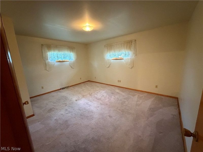 71159 Sharon Road, Bridgeport, OH 43912 Photo 23