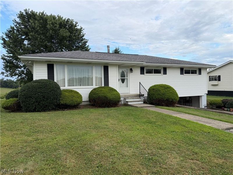 71159 Sharon Road, Bridgeport, OH 43912 Photo 3