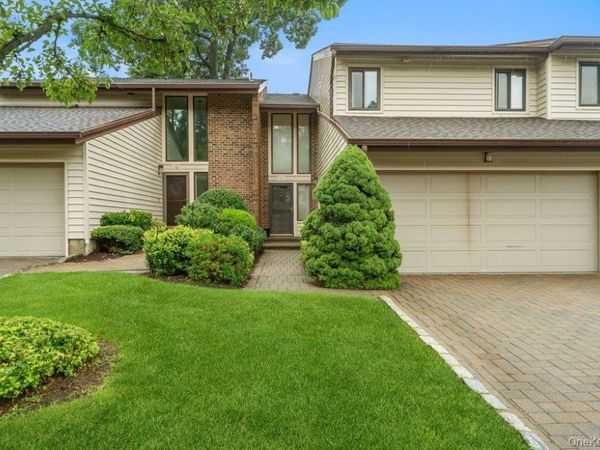 11 Maple Run Drive , Jericho, NY 11753