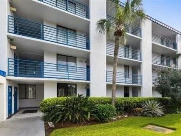 2424 W TAMPA BAY BOULEVARD , Unit L105, TAMPA, FL 33607