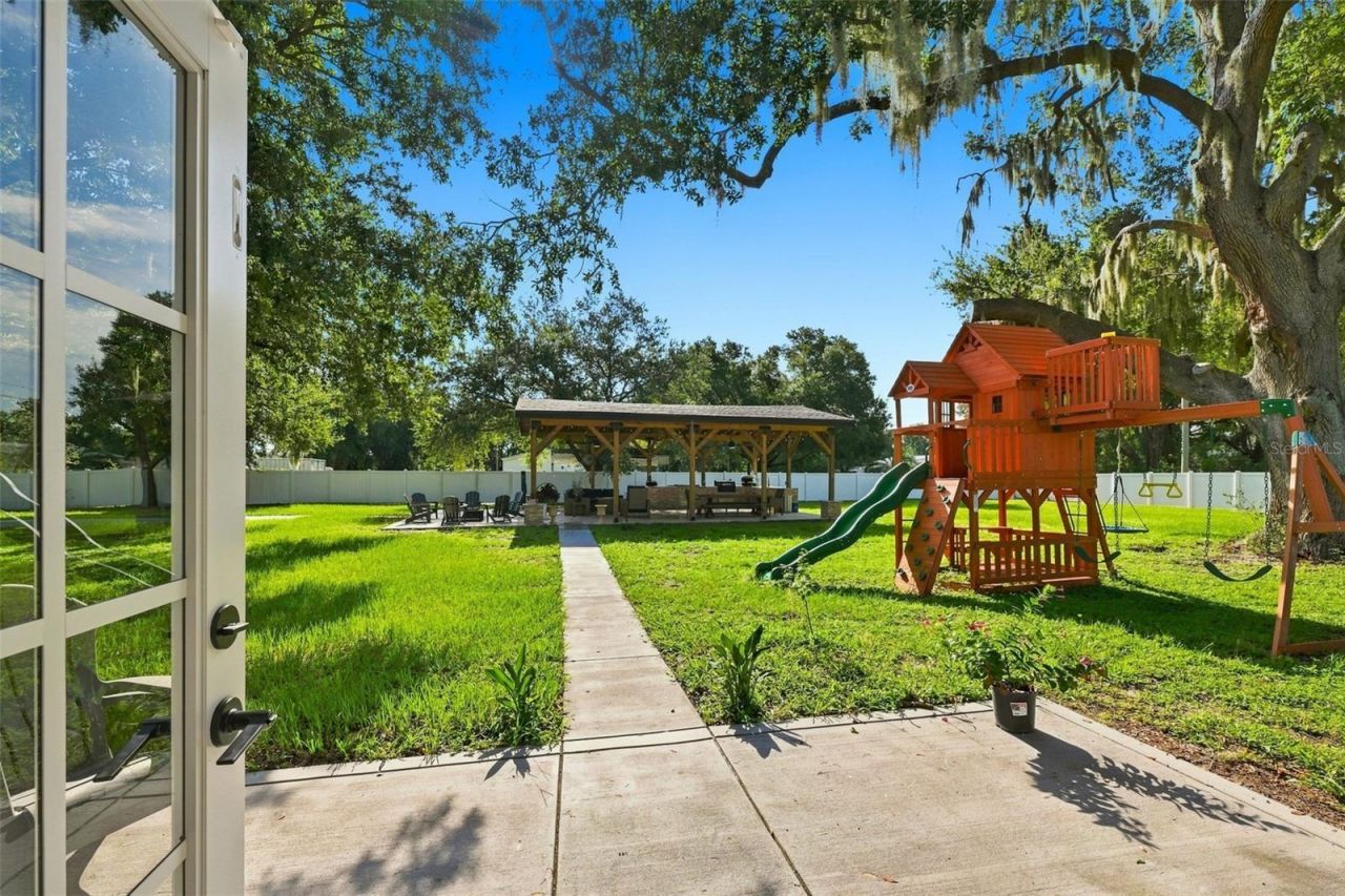 2119 Gallagher Road, Dover, FL 33527 Photo