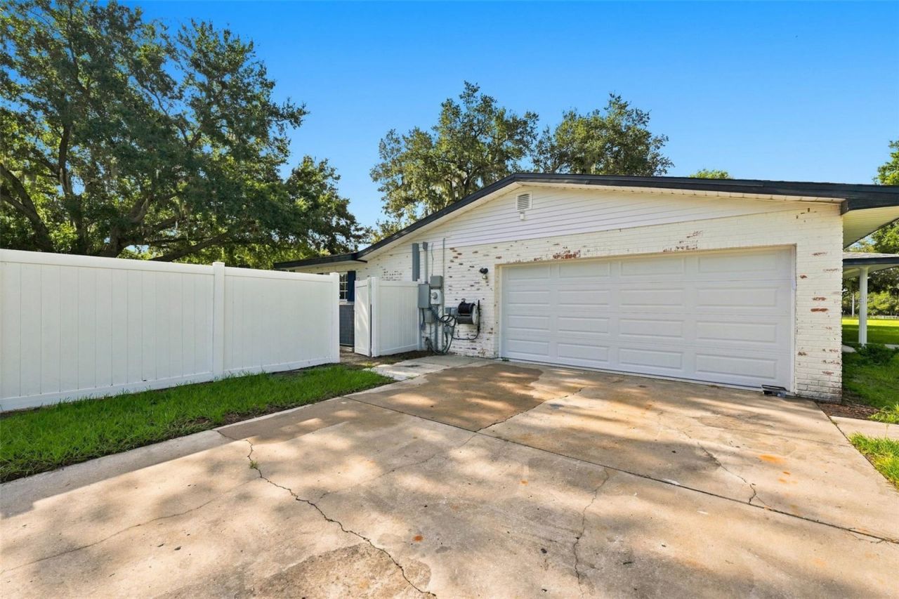 2119 Gallagher Road, Dover, FL 33527 Photo