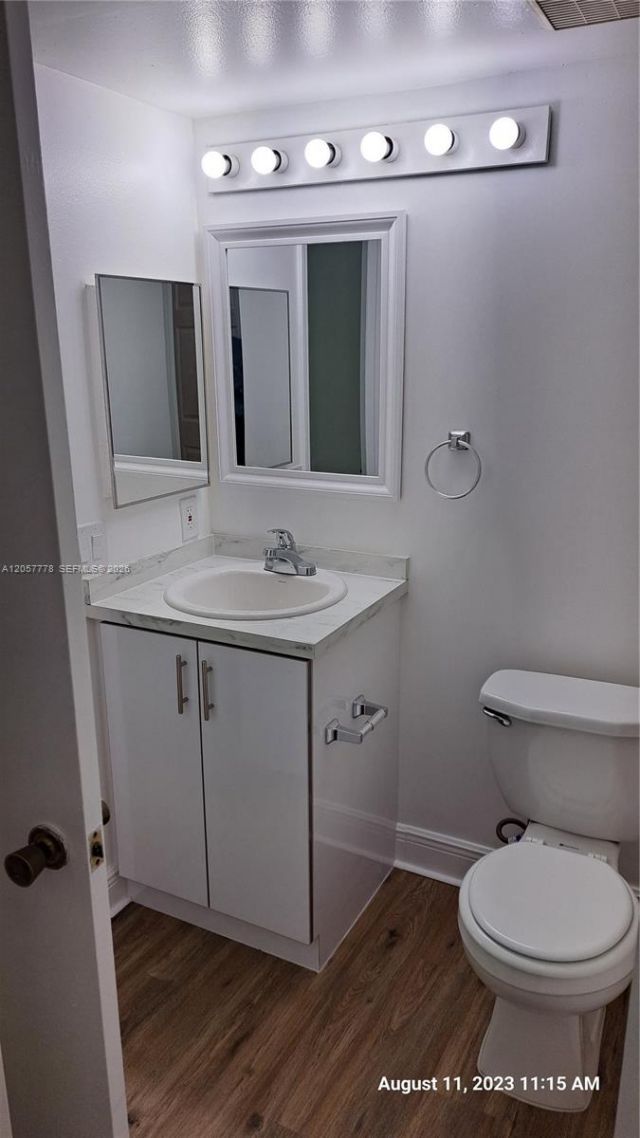 15770 SW 106th Ter , Unit 104, Miami, FL 33196 Photo