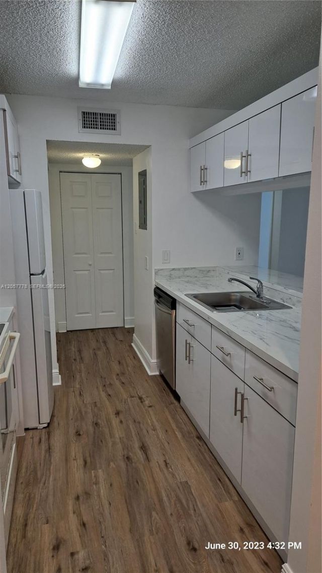 15770 SW 106th Ter , Unit 104, Miami, FL 33196 Photo