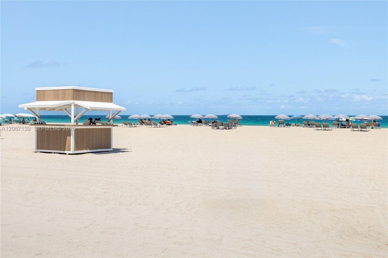 401 Ocean Dr, Unit 316, Miami Beach, FL 33139 Photo