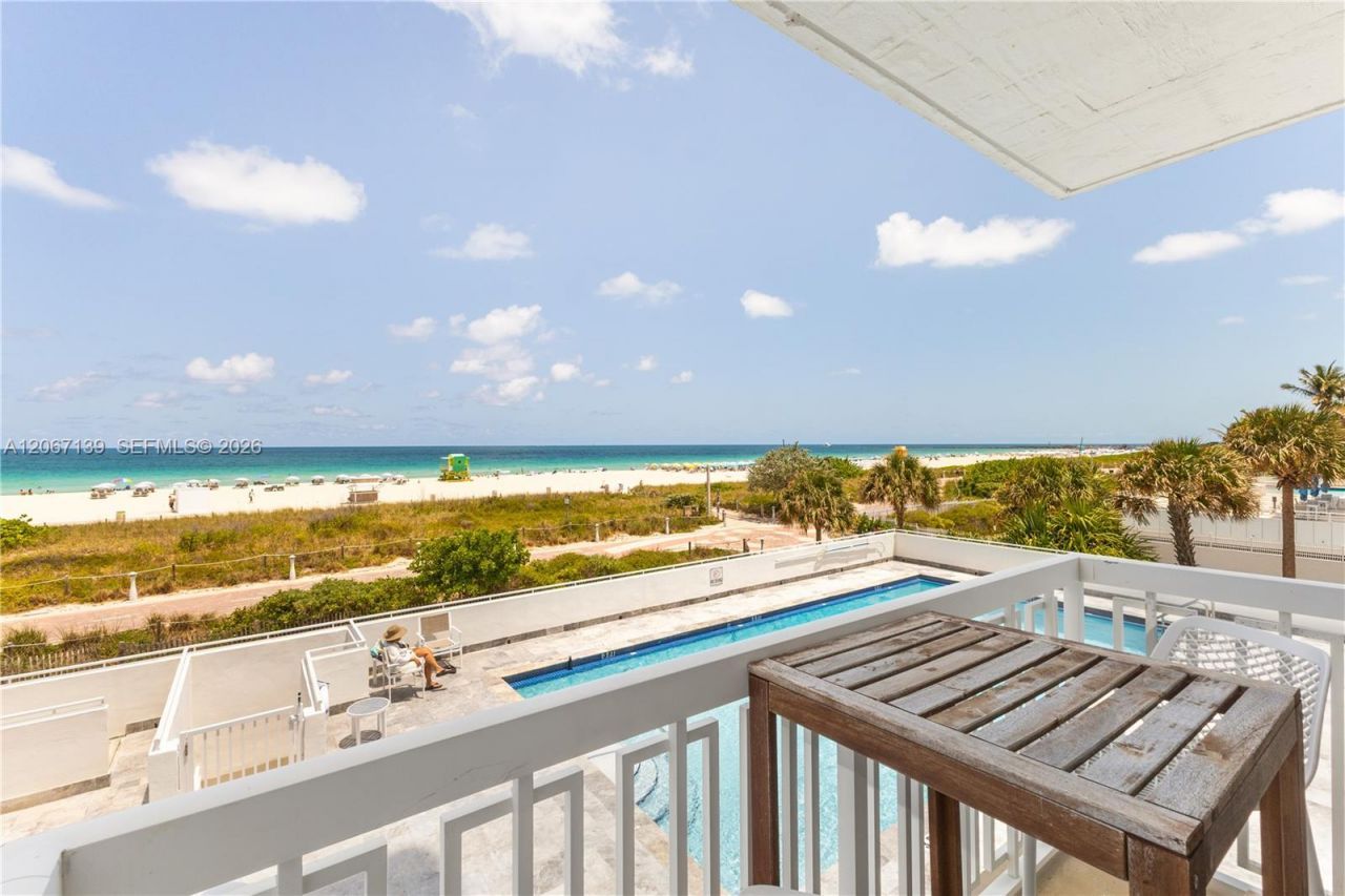 401 Ocean Dr, Unit 316, Miami Beach, FL 33139 Photo