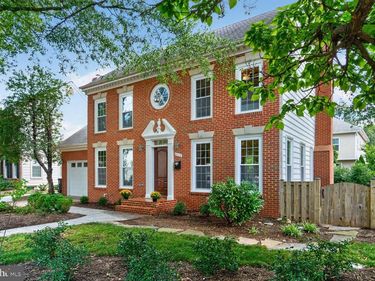4714 8TH STREET S, ARLINGTON, VA 22204