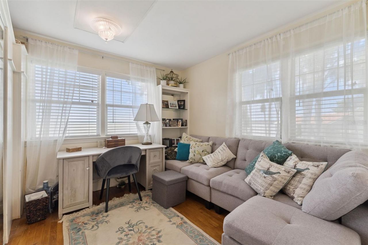 801 Lake Shore Drive, Leesburg, FL 34748 Photo