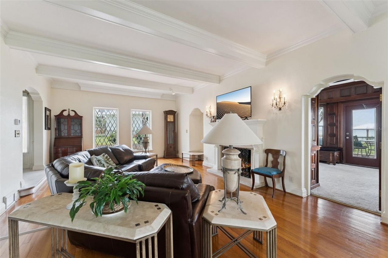 801 Lake Shore Drive, Leesburg, FL 34748 Photo