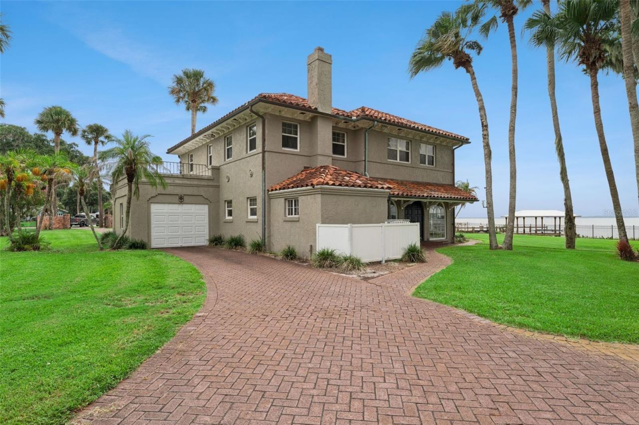 801 Lake Shore Drive, Leesburg, FL 34748 Photo