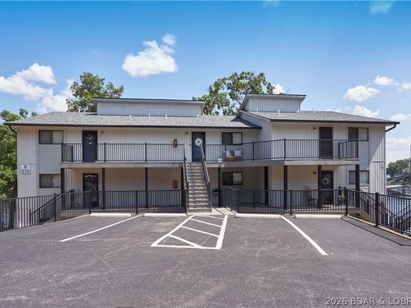 31331 Northshore Drive, Unit 209B, Rocky Mount, MO 65072