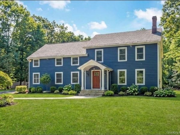 30 New Mill Road , Smithtown, NY 11787
