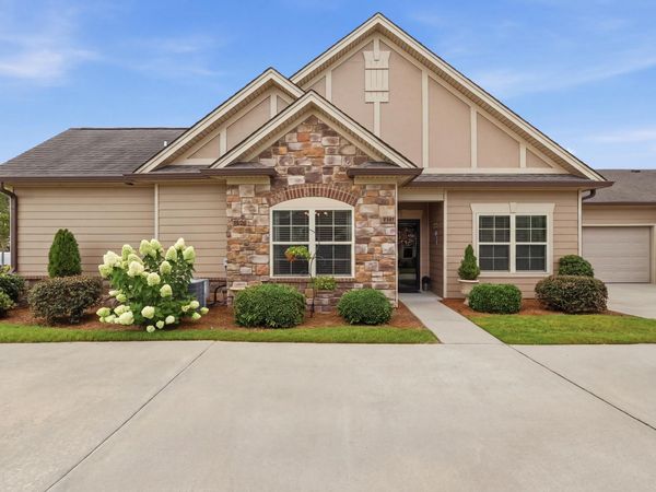 1747 Sedgefield Drive, Unit 44 B, Ooltewah, TN 37363