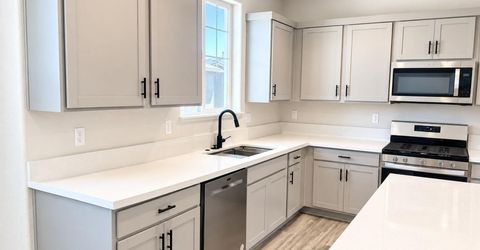 468 Blackbird Lane, Gardnerville, NV 89410 Photo