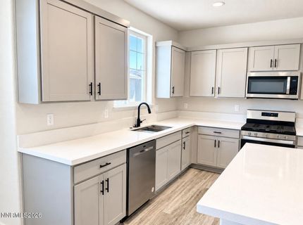 468 Blackbird Lane, Gardnerville, NV 89410 Photo