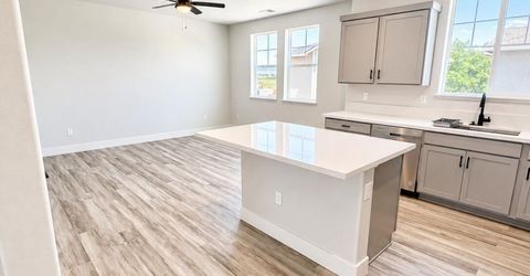 468 Blackbird Lane, Gardnerville, NV 89410 Photo