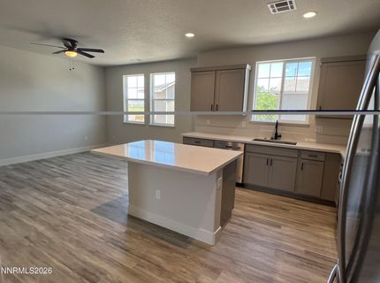 468 Blackbird Lane, Gardnerville, NV 89410 Photo