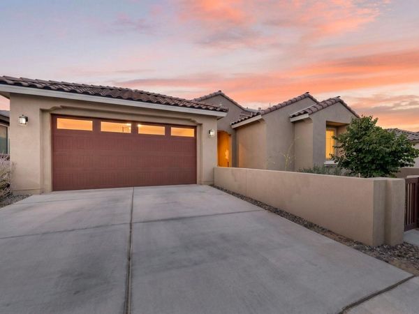 8344 Twain Way NW, Albuquerque, NM 87120