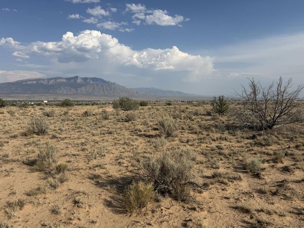 6032 Ursa Court NE, Rio Rancho, NM 87144