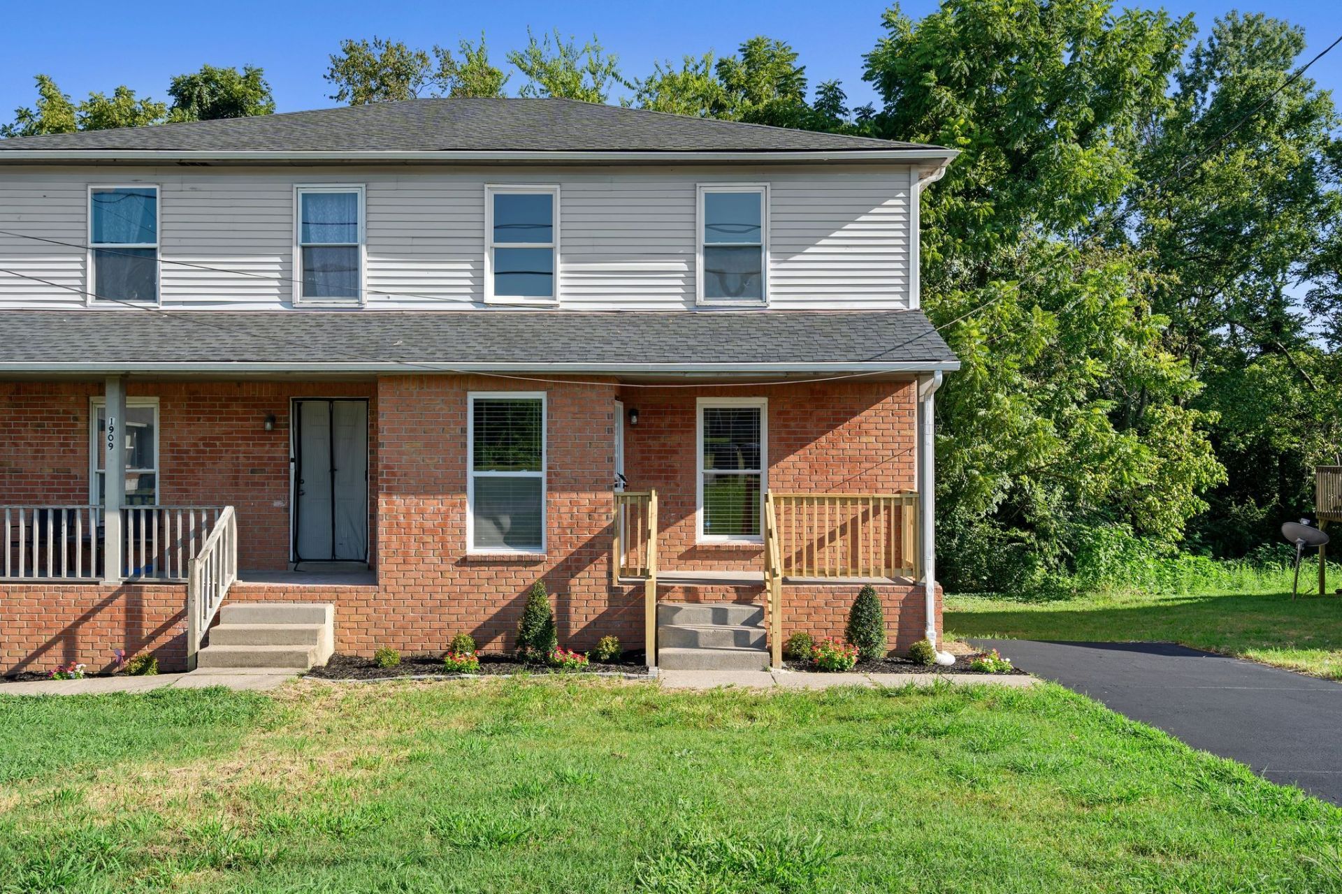 1911 Westchester Dr, Nashville, TN 37207 Main Photo