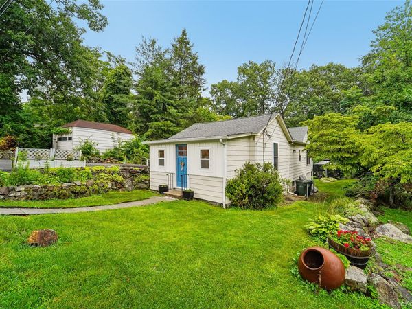 21 Garrison Road , Highland Falls, NY 10928