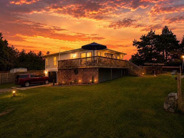 1705 McDougal Rd., Petoskey, MI 49770