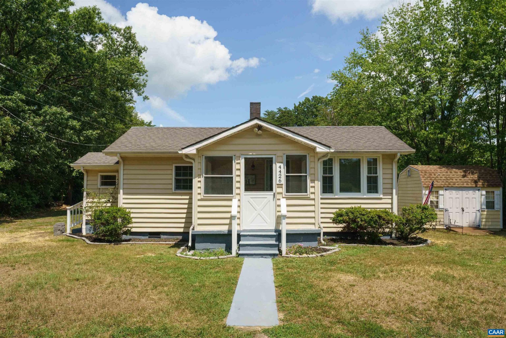 4426 Rolling Rd, Scottsville, VA 24590 Main Photo