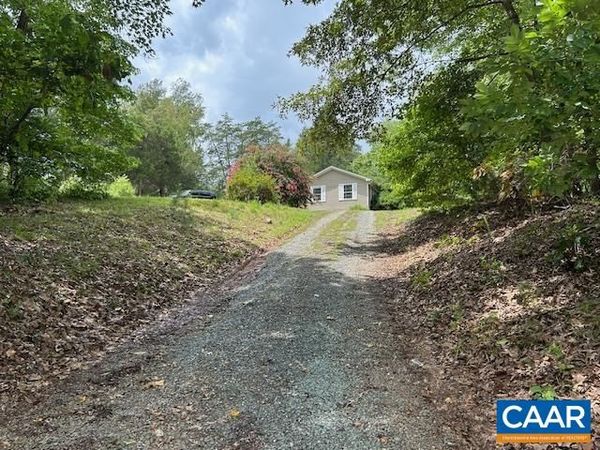 17911 CONSTITUTION RTE S, Scottsville, VA 24590