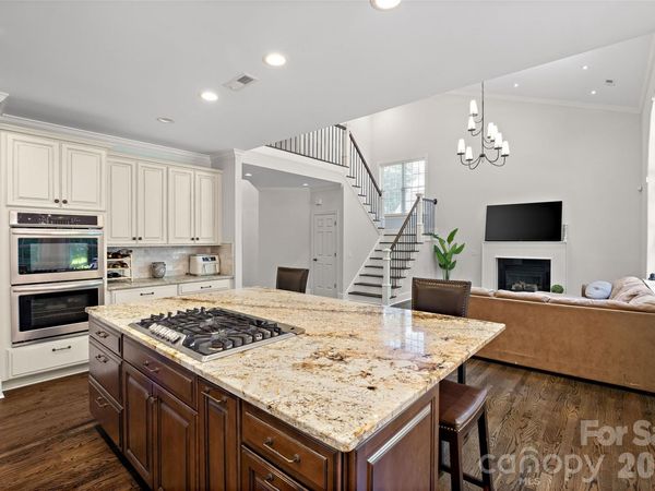1607 Crestgate Drive, Waxhaw, NC 28173