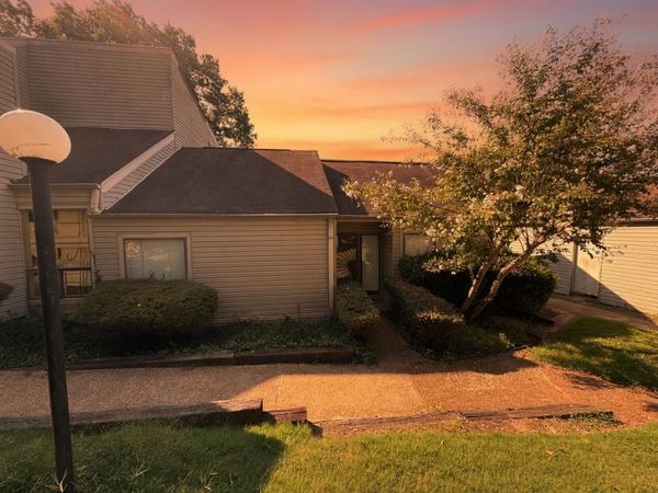 3084 RISING SUN DR, Unit 68, Lakeland, TN 38002