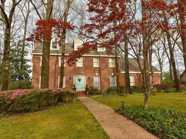 984 EASTWOOD TER, Collierville, TN 38017