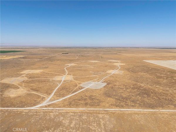 5 Gun CLub Rd., Delano, CA 90083
