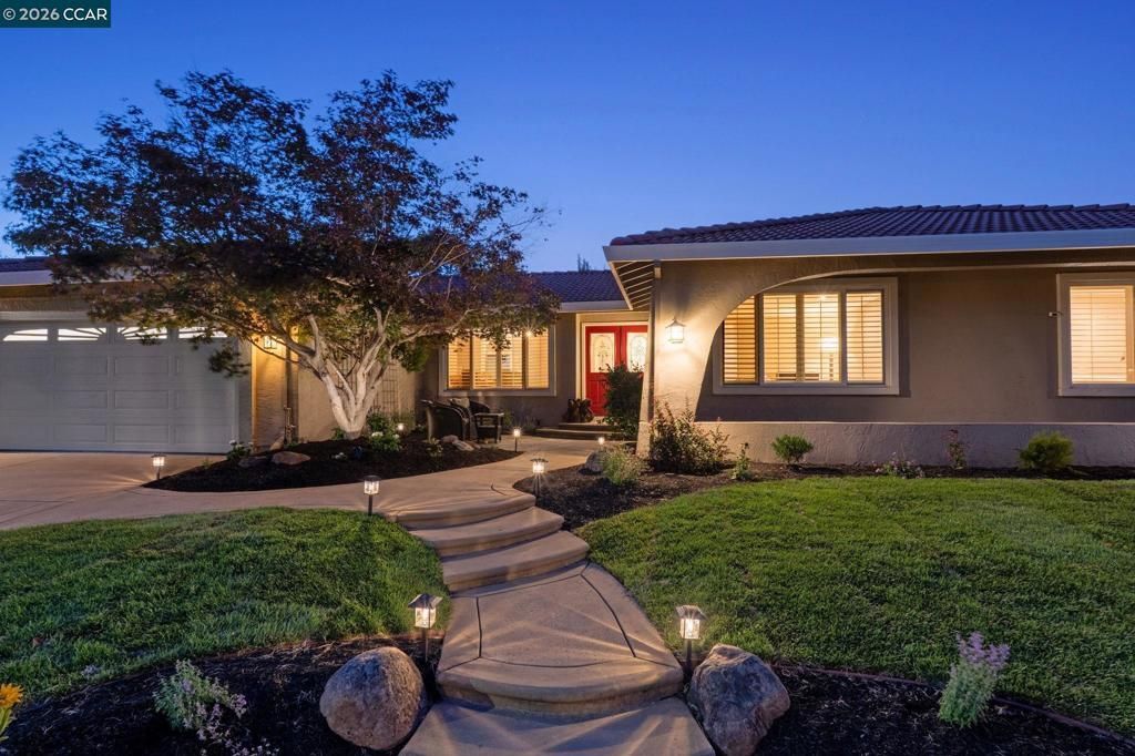 64 Calistoga Ct, Danville, CA 94526 Main Photo