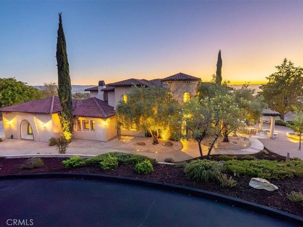 1690 Burnt Rock, Templeton, CA 93465
