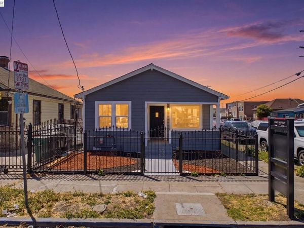 1100 Pennsylvania Ave, Richmond, CA 94801