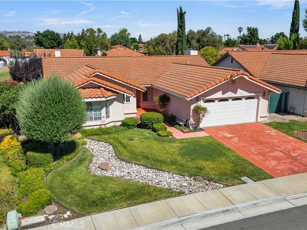 905 Inverness, Paso Robles, CA 93446
