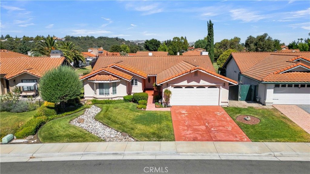 905 Inverness, Paso Robles, CA 93446 Main Photo