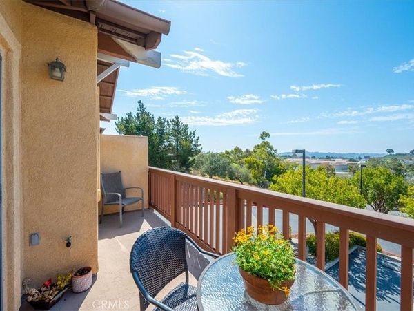 579 Camino Mercado, Unit 212, Arroyo Grande, CA 93420