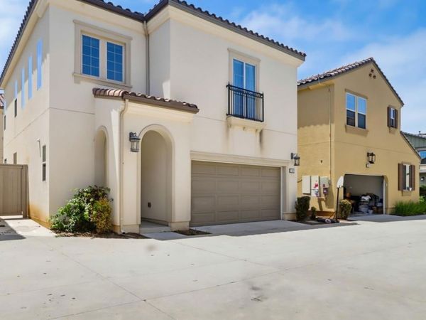 1041 SEA GLASS WAY, Chula Vista, CA 92154