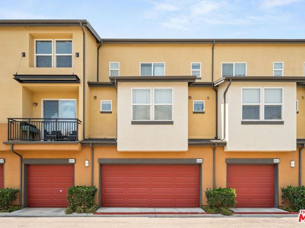 8620 S Belford, Unit 606, Westchester, CA 90045