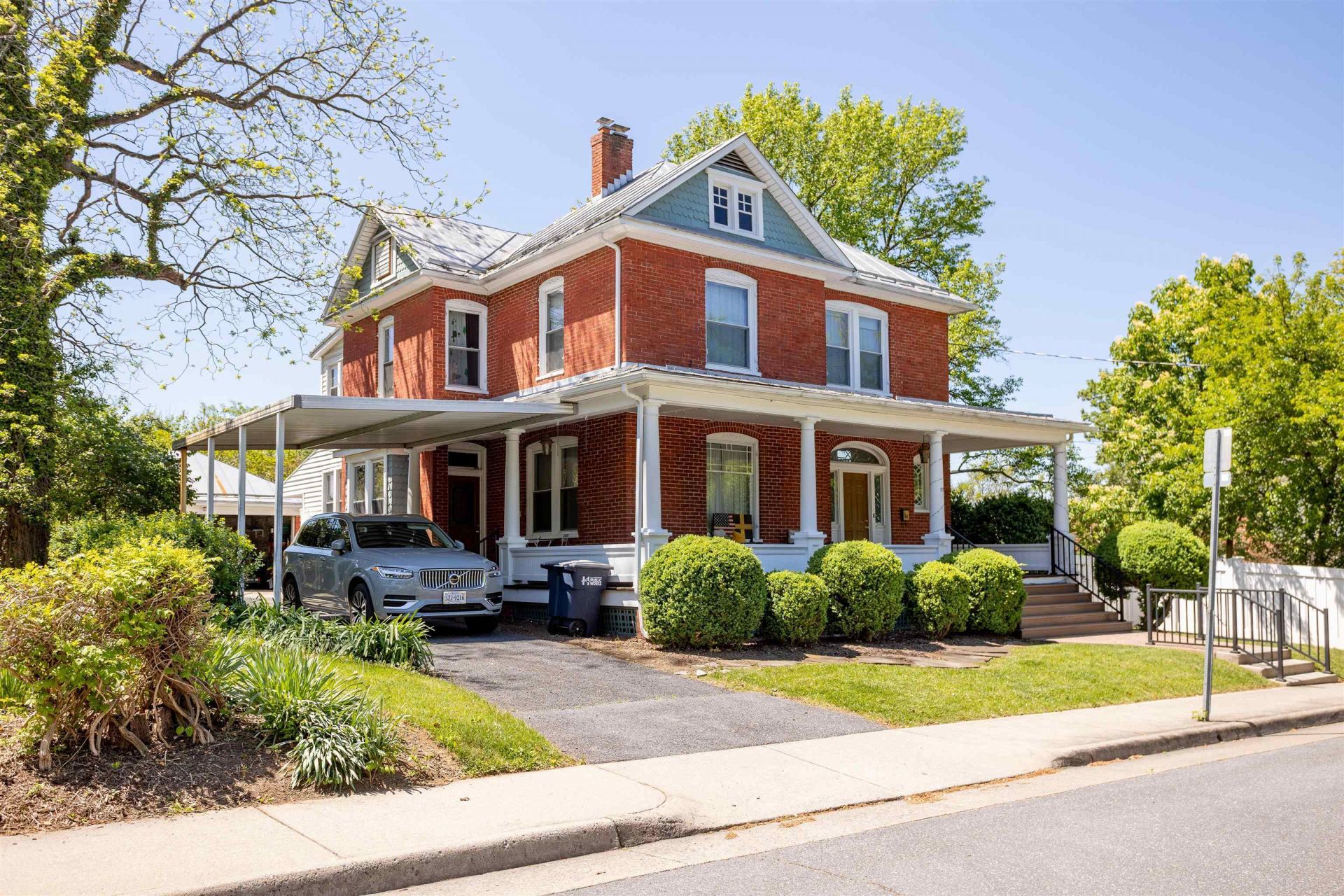 57 Paul St, Harrisonburg, VA 22801 Main Photo
